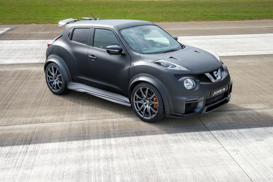  Nissan Juke-R 2.0 Concept 2015 года  (фото 32 из 41)